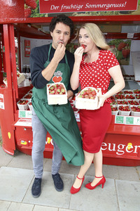Erdbeer-Charity-Verkauf in Hamburg