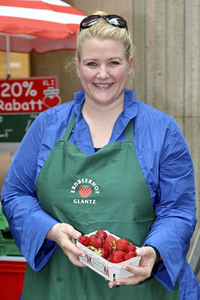 Erdbeer-Charity-Verkauf in Hamburg