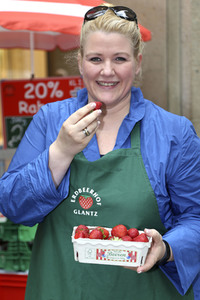 Erdbeer-Charity-Verkauf in Hamburg