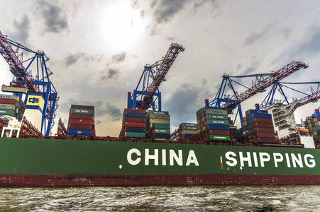 Symbolfoto Handelskrieg China - USA