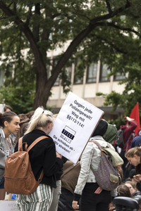 Demonstration 'Bildung statt Abschiebung' in Nürnberg