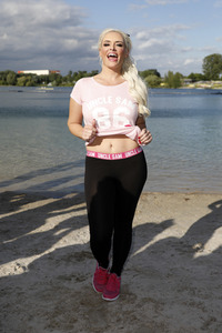 Präsentation der Uncle Sam-Sportswear-Kollektion by Daniela Katzenberger in Köln