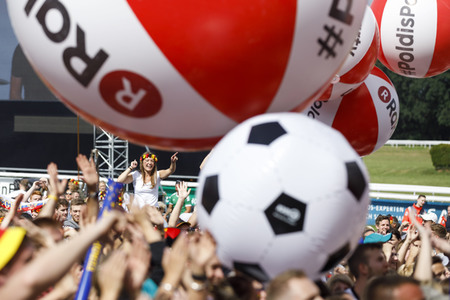 Poldi's Public Viewing Party in Köln