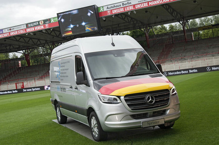 Exklusive VIP-Premiere des neuen Mercedes Sprinter in Berlin