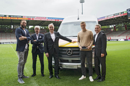 Exklusive VIP-Premiere des neuen Mercedes Sprinter in Berlin