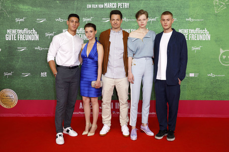 Filmpremiere 'Meine teuflisch gute Freundin' in Köln