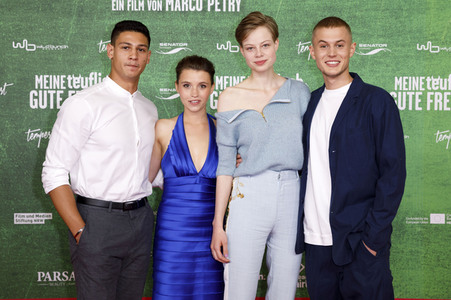 Filmpremiere 'Meine teuflisch gute Freundin' in Köln