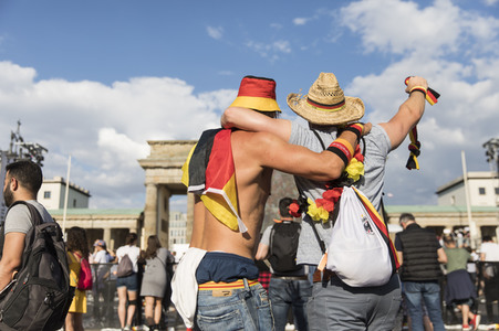FIFA WM Public Viewing Deutschland gegen Südkorea in Berlin