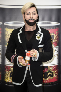 Pompöös Royal Launch in Berlin