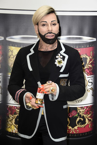 Pompöös Royal Launch in Berlin