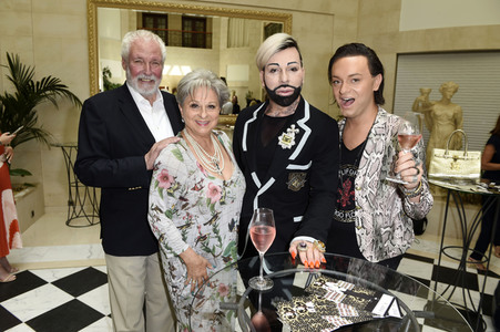 Pompöös Royal Launch in Berlin
