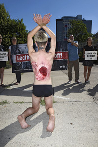 PETA Protest auf der Berlin Fashion Week Spring/Summer 2019