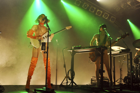 Konzert von St. Vincent in Hamburg