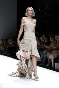 Lana Mueller Fashion Show auf der Berlin Fashion Week Spring/Summer 2019