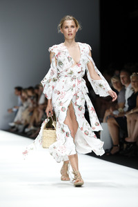 Lana Mueller Fashion Show auf der Berlin Fashion Week Spring/Summer 2019