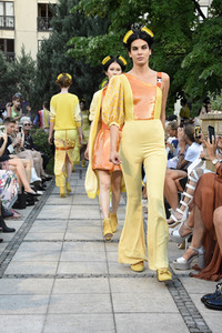 Marcel Ostertag Fashion Show auf der Berlin Fashion Week Spring/Summer 2019