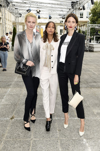 Gruppenausstellung des Kulturformats Der Berliner Salon auf der Berlin Fashion Week Spring/Summer 2019
