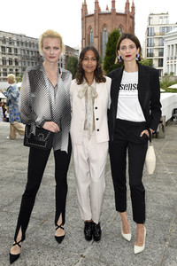 Gruppenausstellung des Kulturformats Der Berliner Salon auf der Berlin Fashion Week Spring/Summer 2019