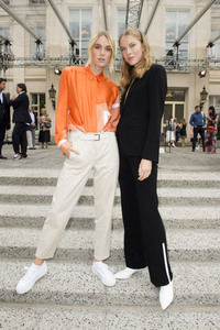 Gruppenausstellung des Kulturformats Der Berliner Salon auf der Berlin Fashion Week Spring/Summer 2019