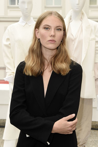 Gruppenausstellung des Kulturformats Der Berliner Salon auf der Berlin Fashion Week Spring/Summer 2019