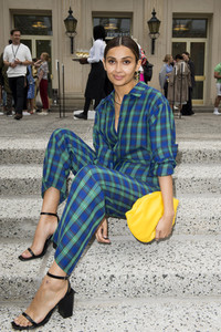 Gruppenausstellung des Kulturformats Der Berliner Salon auf der Berlin Fashion Week Spring/Summer 2019