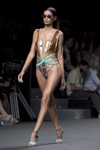 Custo Fashion Show auf der Mercedes-Benz Fashion Week Madrid Spring/Summer 2019