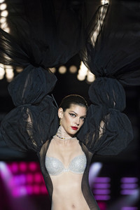 Andres Sarda Fashion Show auf der Mercedes-Benz Fashion Week Madrid Spring/Summer 2019