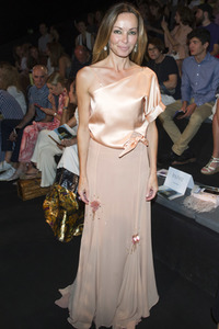 Inunez Fashion Show auf der Mercedes-Benz Fashion Week Madrid Spring/Summer 2019