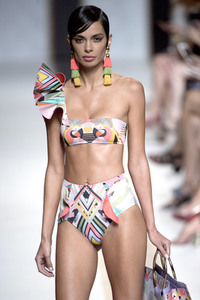 Dolores Cortés Fashion Show auf der Mercedes-Benz Fashion Week Madrid Spring/Summer 2019