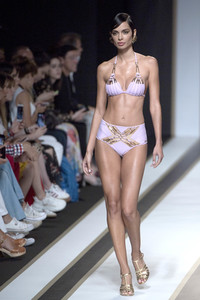 Dolores Cortés Fashion Show auf der Mercedes-Benz Fashion Week Madrid Spring/Summer 2019