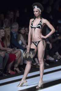 Dolores Cortés Fashion Show auf der Mercedes-Benz Fashion Week Madrid Spring/Summer 2019