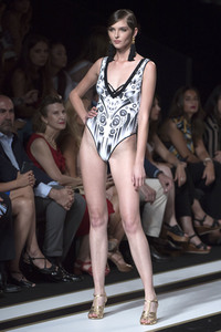 Dolores Cortés Fashion Show auf der Mercedes-Benz Fashion Week Madrid Spring/Summer 2019