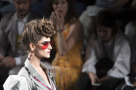 Ana Locking Fashion Show auf der Mercedes-Benz Fashion Week Madrid Spring/Summer 2019