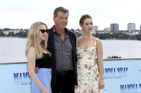 Photocall 'Mamma Mia! Here We Go Again' in Hamburg