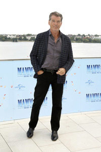 Photocall 'Mamma Mia! Here We Go Again' in Hamburg