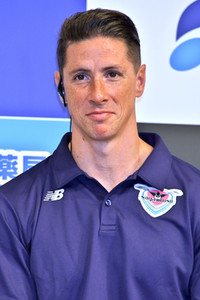 Pressekonferenz mit Fernando Torres in Tokio