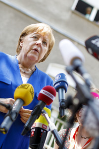 Angela Merkel besucht Caritas Zentrum in Köln