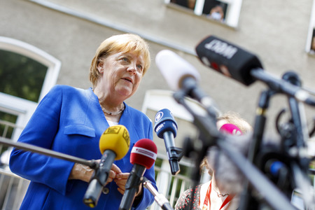 Angela Merkel besucht Caritas Zentrum in Köln
