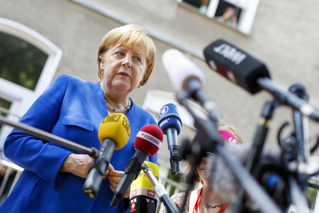 Angela Merkel besucht Caritas Zentrum in Köln