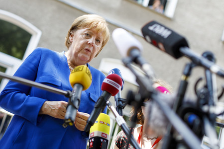 Angela Merkel besucht Caritas Zentrum in Köln