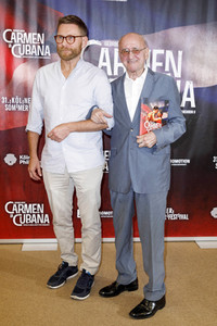 Musicalpremiere von 'Carmen la Cubana' in Köln