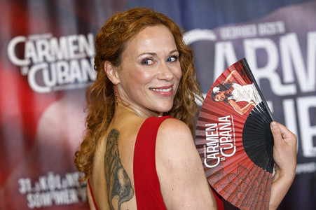 Musicalpremiere von 'Carmen la Cubana' in Köln