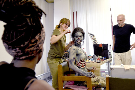 GEEK ART: Zombie-Apokalypse / Zombie Apocalypse Bodypainting