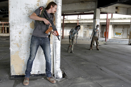 GEEK ART: Zombie-Apokalypse / Zombie Apocalypse Bodypainting