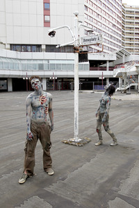 GEEK ART: Zombie-Apokalypse / Zombie Apocalypse Bodypainting