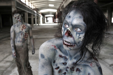 GEEK ART: Zombie-Apokalypse / Zombie Apocalypse Bodypainting