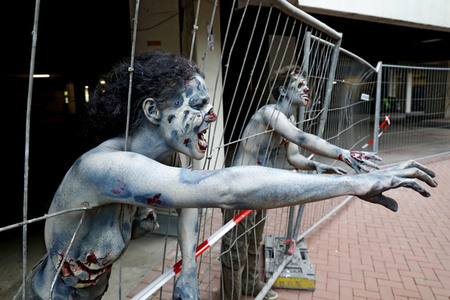 GEEK ART: Zombie-Apokalypse / Zombie Apocalypse Bodypainting