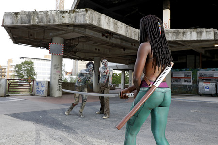 GEEK ART: Zombie-Apokalypse / Zombie Apocalypse Bodypainting