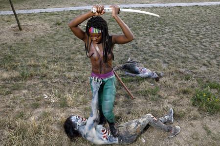GEEK ART: Zombie-Apokalypse / Zombie Apocalypse Bodypainting