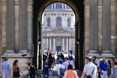 Palais du Louvre in Paris